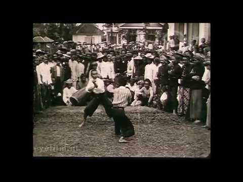 Preview image for the video "1913 Silat (Indonesian Martial Art) - West Java".