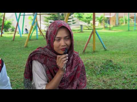 Preview image for the video "Indonesia Ahmadi Muslims host 'live in' event".