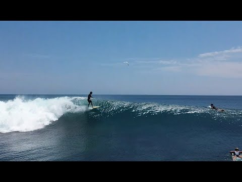 Preview image for the video "Surfing T Land, Rote September 2024".