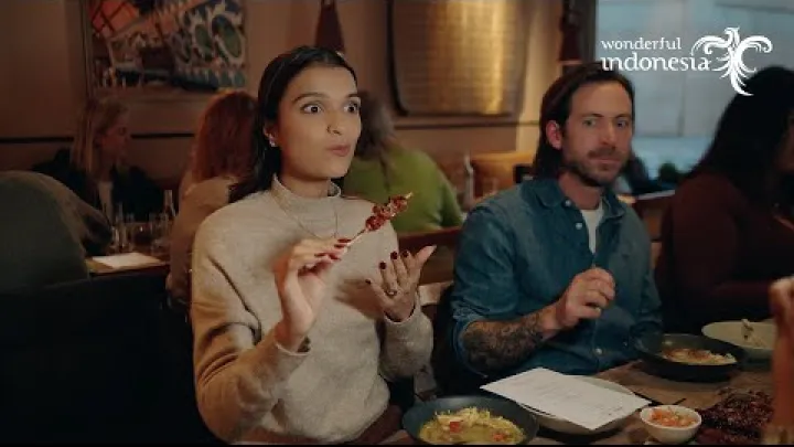 Preview image for the video "லண்டனில் இந்தோனேசியாவின் சுவை: உலக மதிய உணவை சுவையூட்டுங்கள்.".