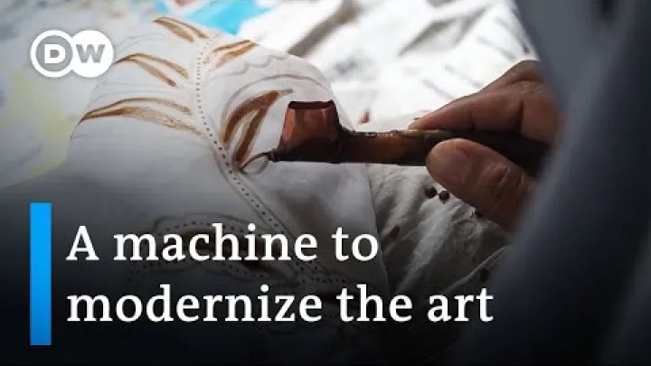 Preview image for the video "Ożywienie &quot;farbiarskiej&quot; indonezyjskiej sztuki batiku | DW News".