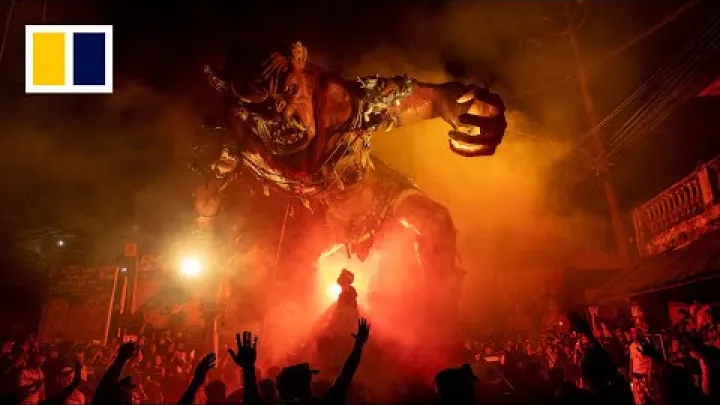 Preview image for the video "祝祭的な新年のキックオフ後、バリでは沈黙の日".