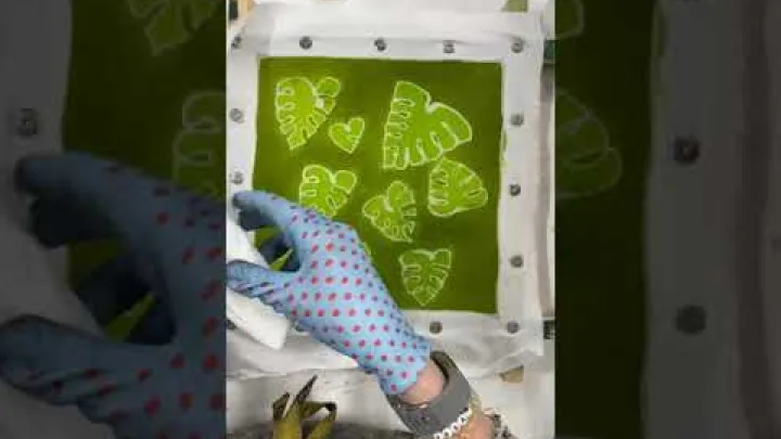 Preview image for the video "Wprowadzenie do batiku".