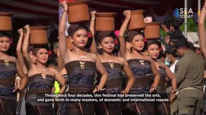 Preview image for the video "44வது பாலி கலை விழா இரண்டு ஆண்டுகளுக்குப் பிறகு மீண்டும் நேரலையில் தொடங்குகிறது".