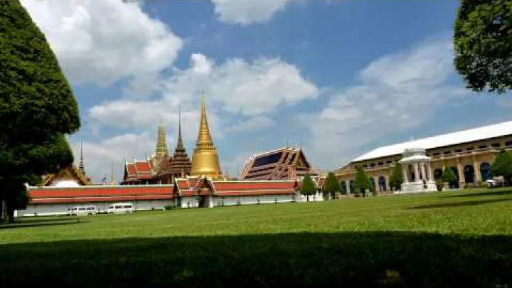 Preview image for the video "UOB EDC-DCC (డైనమిక్ కరెన్సీ కన్వర్షన్)".