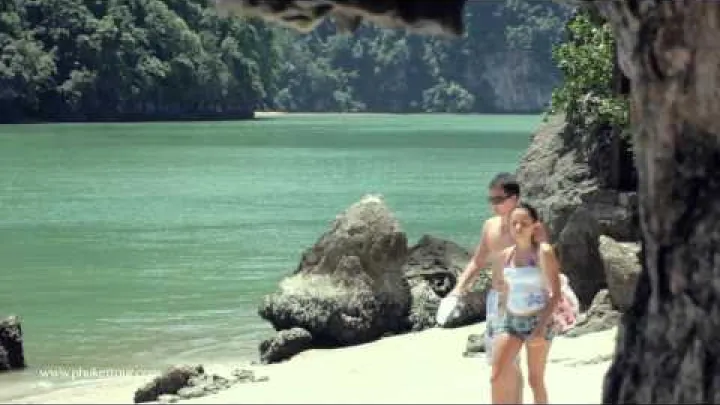 Preview image for the video "جزیره جیمز باند / خلیج فانگ نگا با قایق سریع".