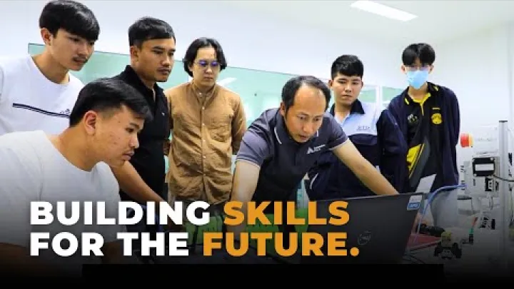 Preview image for the video "Bygga kompetenser för framtiden -".