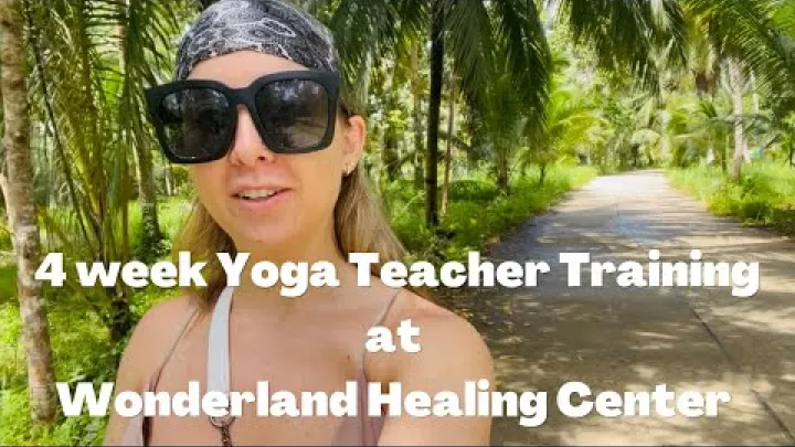 Preview image for the video "Koh Phangan де Wonderland Healing Center да йога мугалімдерін даярлау".