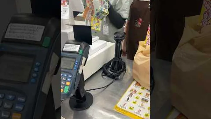 Preview image for the video "پروموی تمبر 7 Eleven تایلند #thailand #chiangmaithailand #7eleventhailand".