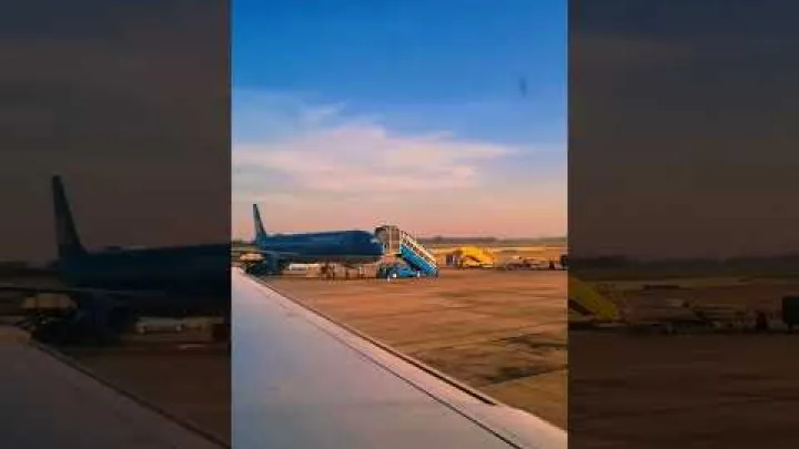 Preview image for the video "Vifupisho vya viwanja vya ndege nchini Vietnam vinavyojulikana pia kama IATA Code #vemaybay #sonhienbooking".