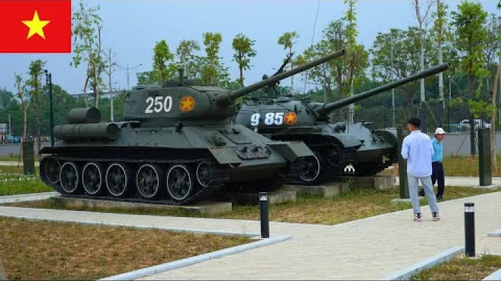 Preview image for the video "ベトナム軍事歴史博物館の主要な軍事遺物を巡る探訪".