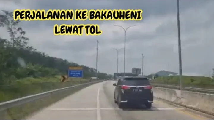 Preview image for the video "Road trip ❗️ cesta z Bandar Lampung do Bakauheni po dálnici v Indonésii, Sumatra".