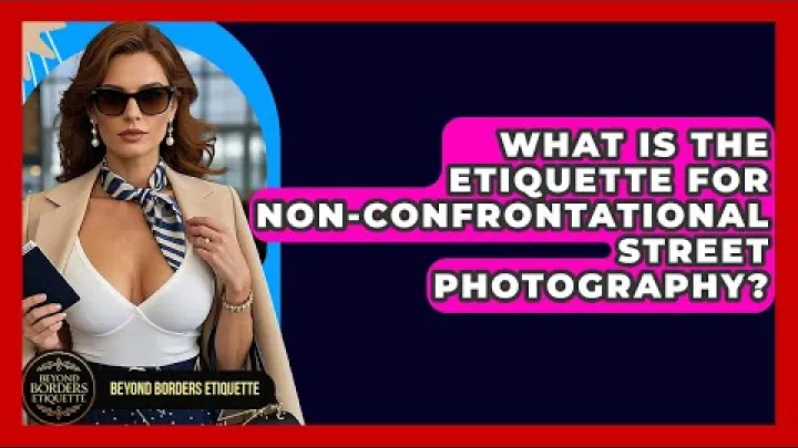 Preview image for the video "Jaká je etiketa pro nekonfrontační pouliční fotografii? - Beyond Borders Etiquette".