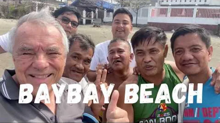 Preview image for the video "Objevování pláže Baybay, město Roxas | Rybáři, zříceniny a záběry z dronu 🏝️ 🇵🇭".