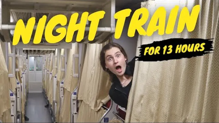 Preview image for the video "PREMIÈRES IMPRESSIONS D'UN TRAIN DE NUIT | De Bangkok à Chiang Mai | 2ÈME CLASSE (VISITE COMPLÈTE)".