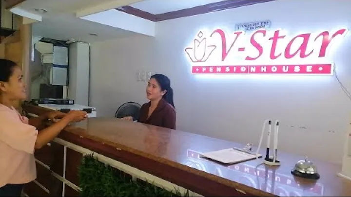 Preview image for the video "Nejlepší levné ubytování v Zamboanga: V- Star Pension House".
