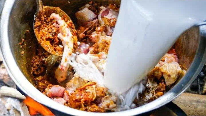 Preview image for the video "Comida de aldea de Camboya: ¡INCREÍBLE cocina de curry sobre fuego en Kampong Cham | ¡Viaja por Camboya!".