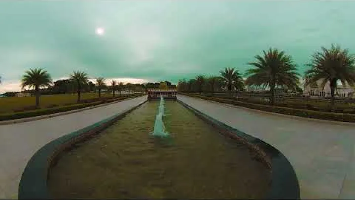Preview image for the video "ब्रुनेई दारुस्सलाम - इको कॉरिडोर, बंदर सेरी बेगवान - 360° वीडियो".