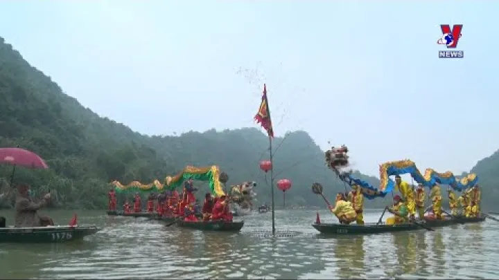 Preview image for the video "Festiwal Pagody Bai Dinh rozpoczyna się w Prowincja Ninh Bình".