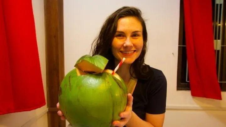 Preview image for the video "سیم ریپ و اتوبوس به باتم‌بنگ".
