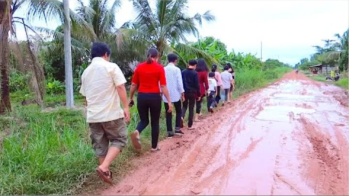 Preview image for the video "Safari ya kwenda Mkoa wa Kambodia ya Kati | Mwongozo wa Kusafiri wa Kamboja".