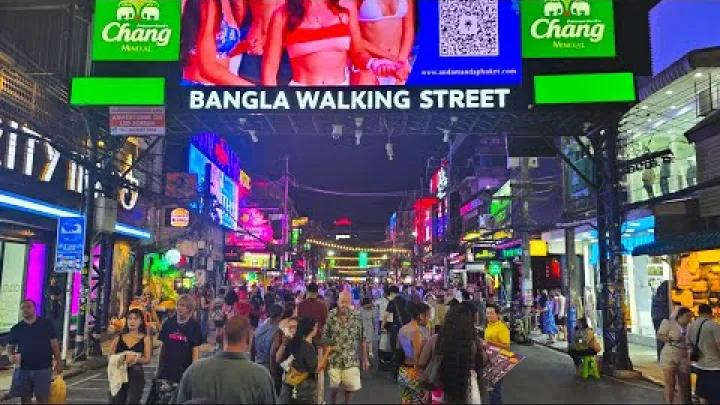 Preview image for the video "La folle vita notturna di Patong, provincia di Phuket | Bangla Road Walking Street (2025)".