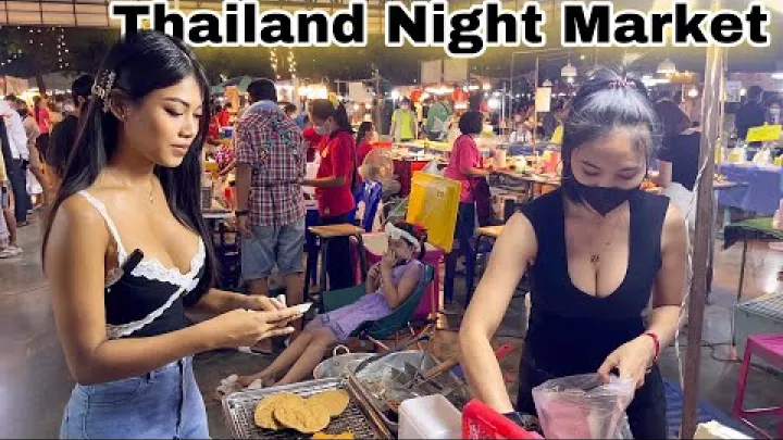 Preview image for the video "$15 Thailand Street Food Nachtmarkt - Lop Buri Food Tour".