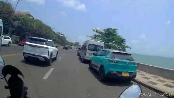Preview image for the video "Kør langs hele kystvejen i Vung Tau, fra Tran Phu-vejen til Ha Long-vejen".