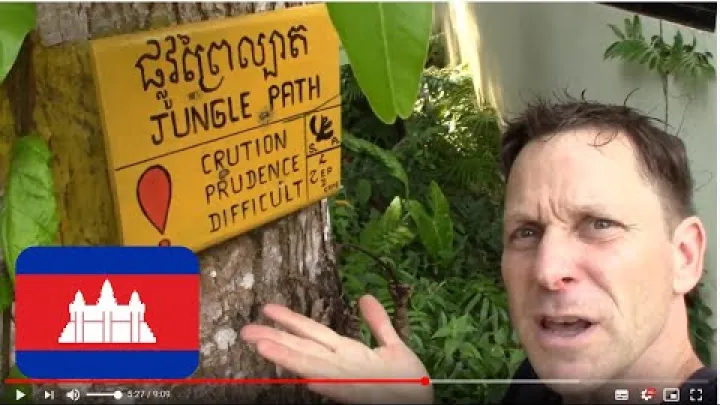 Preview image for the video "🇰🇭 Blbnutí s opicemi: Džunglová túra národním parkem Kep s opicemi {Kep, Kambodža}".
