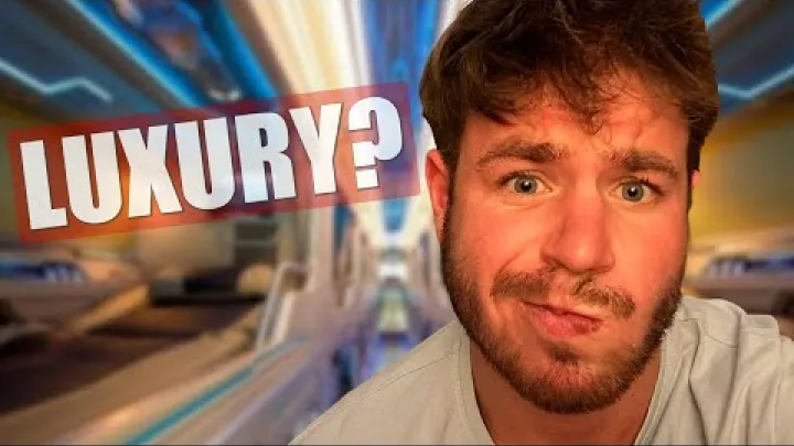 Preview image for the video "Experiența mea cu un autobuz de lux cu paturi în Vietnam!".