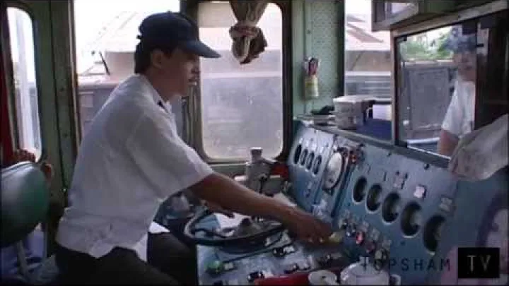 Preview image for the video "رحلة بالقطار نهاراً من هانوي إلى لاو كاي في شمال فيتنام".
