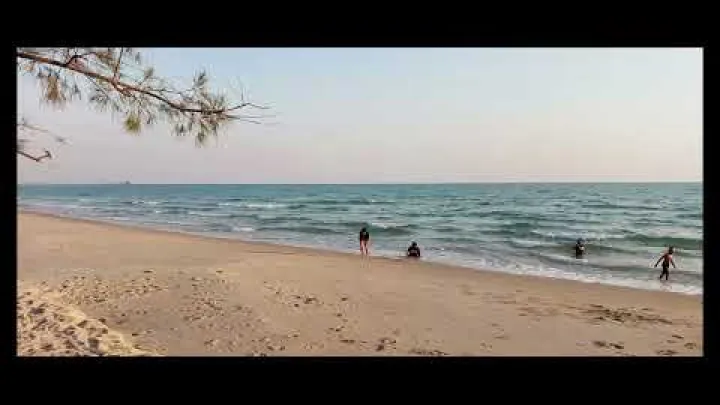 Preview image for the video "Tajlandia, plaża Laem Mae Phim, Rayong".