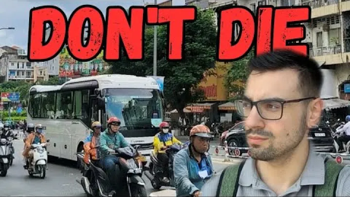 Preview image for the video "വിയറ്റ്നാമിൽ എങ്ങനെ റോഡ് മുറിച്ചുകടക്കാം (ഹനോയ് ട്രാഫിക്കിൽ അതിജീവനം) 🇻🇳".