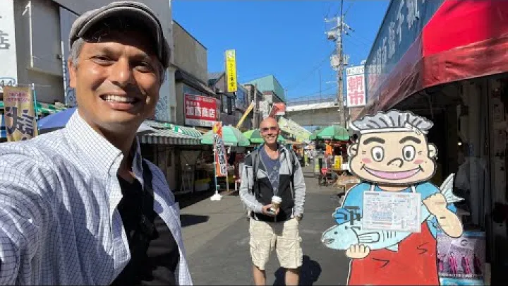Preview image for the video "ഹകോഡേറ്റ്-Morgenmarkt und Straßen am Meer".