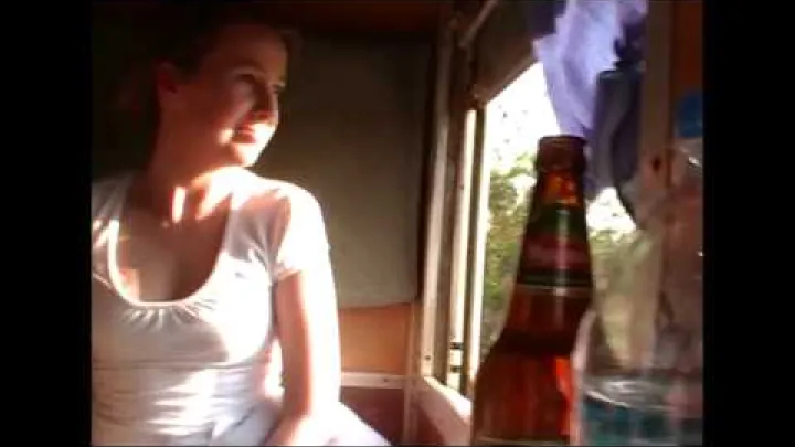 Preview image for the video "Yangon til Bagan - Et indblik i burmesiske togrejser".