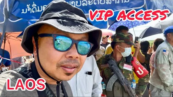 Preview image for the video "Uvnitř festivalu lodních závodů v Laos v hlavním městě Vientiane 2023".