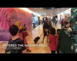 ဘာတမ် ကူးတို့ဆိပ်ကမ်းမှ Mega Mall သို့ အမိုးပါသော လမ်းလျှောက်လမ်းကြောင်းမှတစ်ဆင့် သွားရောက်ခြင်း