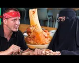 Come mangiare quando non puoi mostrare la tua faccia!! Tour dello street food a Medan in Indonesia!!