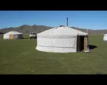 Das Ger-Camp einer Familie hoch oben in der Zentralmongolei, Mongolei